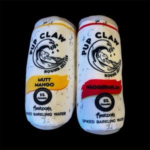 NIP, Pup Claw Dog Toy Set